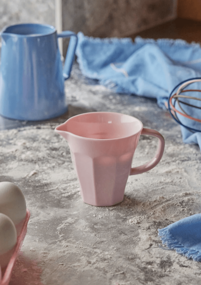 LITEN MUGGE – Rosa – Rice