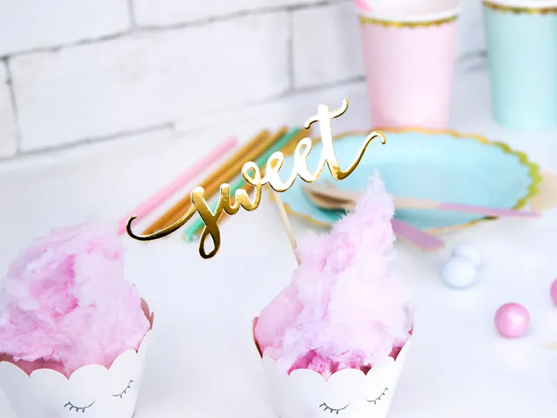 KAKETOPPER TIL MUFFINS – Love Sweet Yum gull – 6 pk – PartyDeco