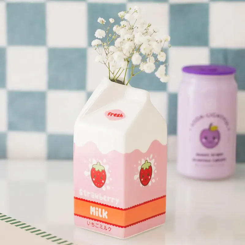 VASE – Strawberry Milk – Something Different