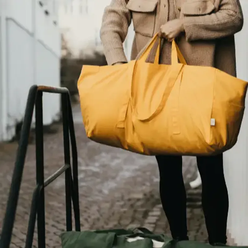 WEEKENDBAG – Gul – OMOM