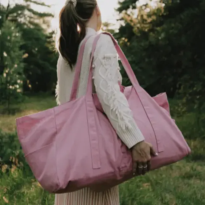 Hovedbilde WEEKENDBAG – Rosa – OMOM