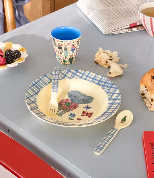 Hovedbilde DYP ASJETT – Blå med elefant – Rice x Nathalie ...