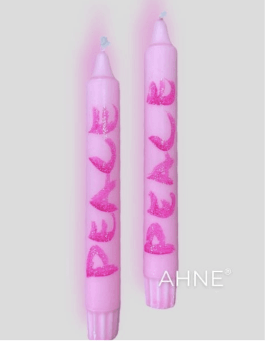 Hovedbilde HÅNDLAGET STEARINLYS – Rosa med 