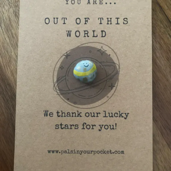 Hovedbilde LOMMEVENN – Out of This World – Pals in Your ...