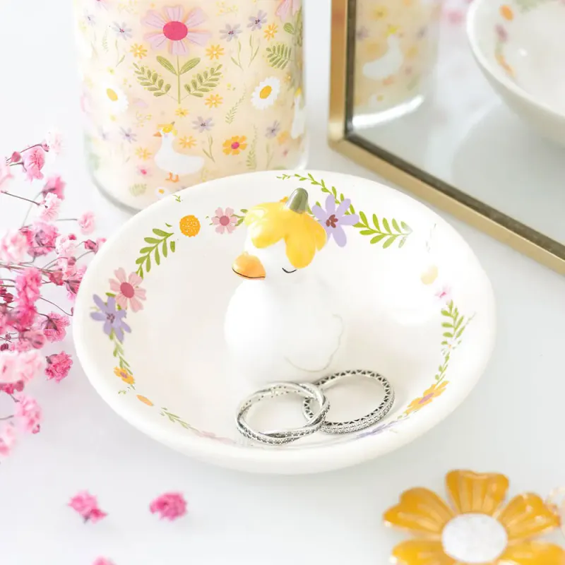 SMYKKESKÅL – And med blomster – Something Different